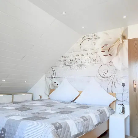 Lejlighed Traumferienwohnung R O B I N S O N *