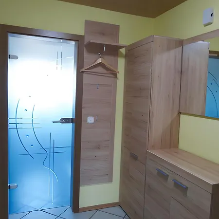 Traumferienwohnung R O B I N S O N Apartment *