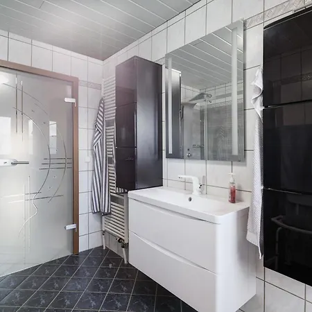 Apartment Traumferienwohnung R O B I N S O N *