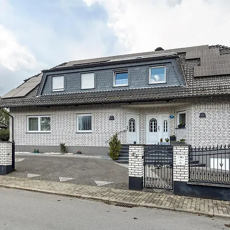 Traumferienwohnung R O B I N S O N Balve